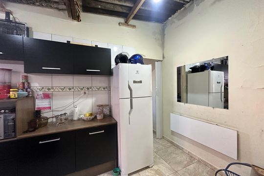 Cozinha de casa à venda com 2 quartos, 280m² em Vila Militar, Barueri