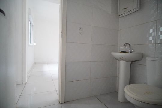 Banheiro de casa para alugar com 3 quartos, 60m² em Pinheiro, São Leopoldo