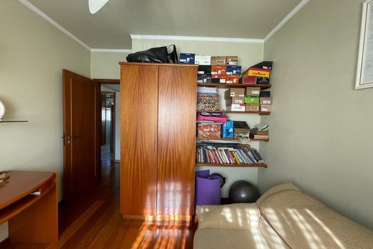 Casa à venda com 3 quartos, 213m² em Scharlau, São Leopoldo