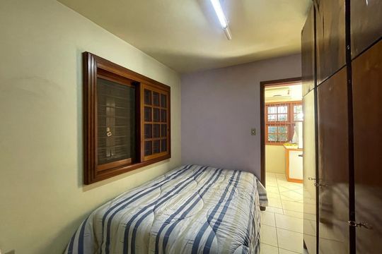 Casa à venda com 3 quartos, 213m² em Scharlau, São Leopoldo