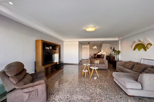 Sala de apartamento à venda com 4 quartos, 233m² em Recreio dos Bandeirantes, Rio de Janeiro