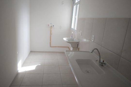Sala/cozinha de apartamento à venda com 2 quartos, 45m² em Campo Grande, Rio de Janeiro
