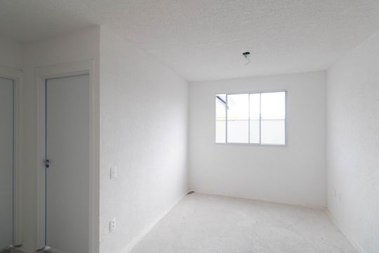 Apartamento para alugar com 2 quartos, 46m² em Inhoaíba, Rio de Janeiro