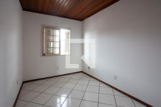 Casa para alugar com 2 quartos, 50m² em Costa E Silva, Porto Alegre