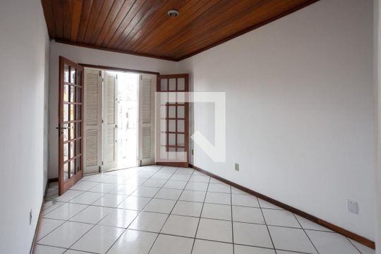 Casa para alugar com 2 quartos, 50m² em Costa E Silva, Porto Alegre