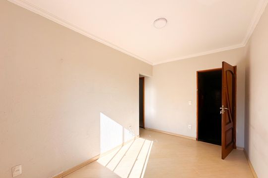 Sala de apartamento à venda com 2 quartos, 55m² em Baeta Neves, São Bernardo do Campo
