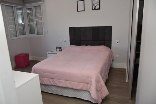 Suite 3 de casa de condomínio para alugar com 4 quartos, 322m² em Gramadão, Jundiaí