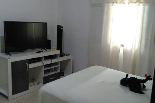 Quarto de casa à venda com 2 quartos, 148m² em Jardim Monte Alegre, São Paulo
