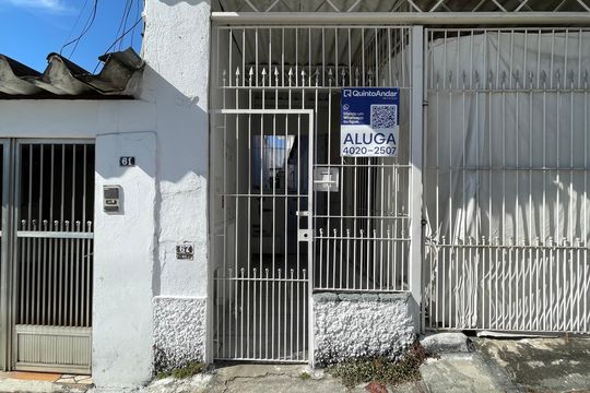 Fachada  de casa para alugar com 1 quarto, 76m² em Vila Matilde, São Paulo