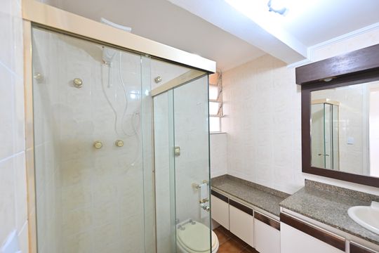 Banheiro Social de apartamento à venda com 2 quartos, 75m² em Indianópolis, São Paulo