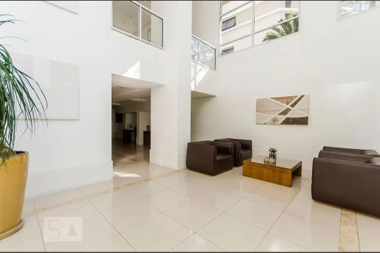 Hall de entrada de apartamento à venda com 2 quartos, 70m² em Perdizes, São Paulo