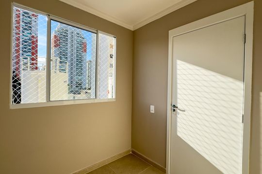 Quarto 1 de apartamento para alugar com 2 quartos, 33m² em Jardim Caravelas, São Paulo