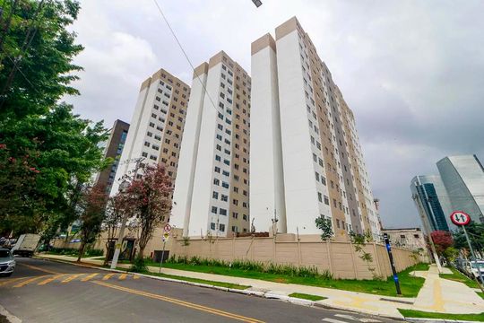 Fachada de apartamento para alugar com 2 quartos, 33m² em Jardim Caravelas, São Paulo