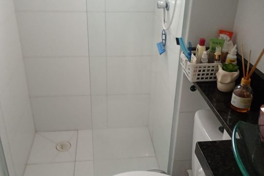 Banheiro de apartamento para alugar com 2 quartos, 62m² em Vila Bocaina, Mauá