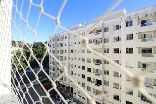 Sala - Vista de apartamento à venda com 2 quartos, 50m² em Taquara, Rio de Janeiro