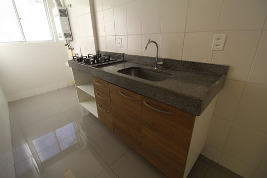 Cozinha de apartamento à venda com 2 quartos, 50m² em Taquara, Rio de Janeiro