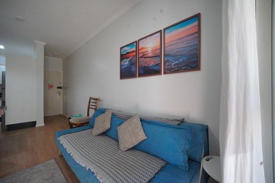 Sala de apartamento para alugar com 2 quartos, 76m² em Jurerê, Florianópolis