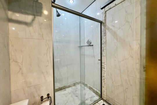 Apartamento à venda com 1 quarto, 32m² em Vila da Serra, Nova Lima