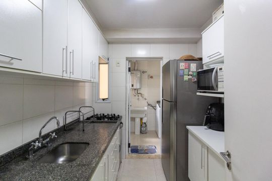 Cozinha de apartamento à venda com 3 quartos, 92m² em Vila Augusta, Guarulhos