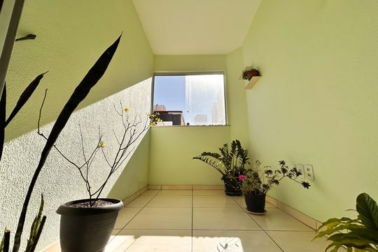Apartamento à venda com 2 quartos, 59m² em Manacás, Belo Horizonte