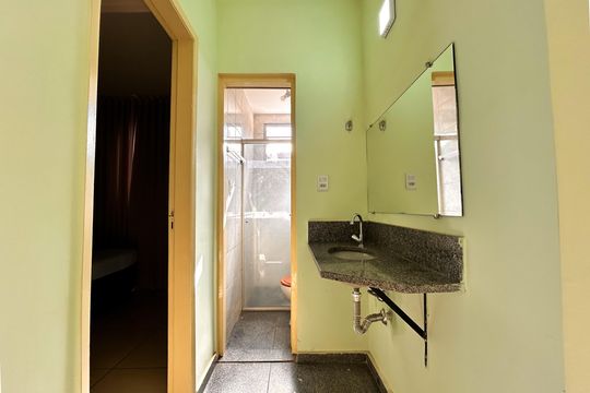 Apartamento à venda com 2 quartos, 59m² em Manacás, Belo Horizonte
