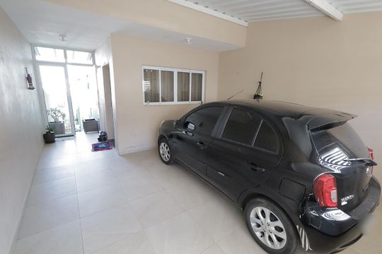 Garagem de casa à venda com 3 quartos, 150m² em Parque Novo Oratório, Santo André