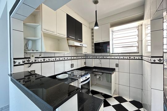 Cozinha de apartamento para alugar com 3 quartos, 65m² em Campinho, Rio de Janeiro