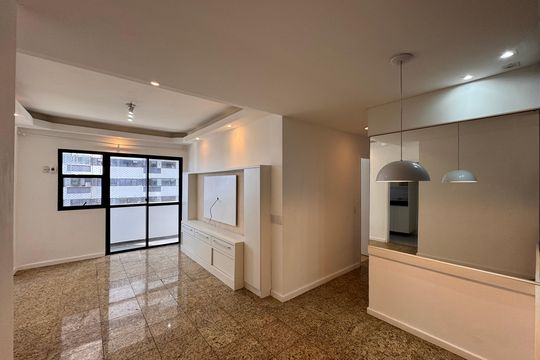 Apartamento para alugar com 2 quartos, 74m² em Barra da Tijuca, Rio de Janeiro