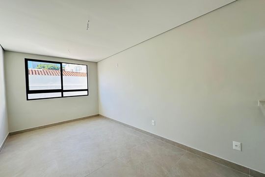 Sala de apartamento à venda com 2 quartos, 60m² em Anchieta, Belo Horizonte