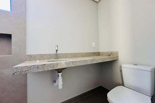 Banheiro da Suíte 2 de apartamento à venda com 2 quartos, 60m² em Anchieta, Belo Horizonte