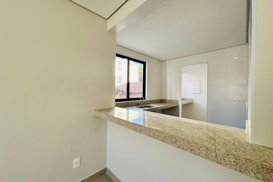 Bancada da Cozinha de apartamento à venda com 2 quartos, 60m² em Anchieta, Belo Horizonte