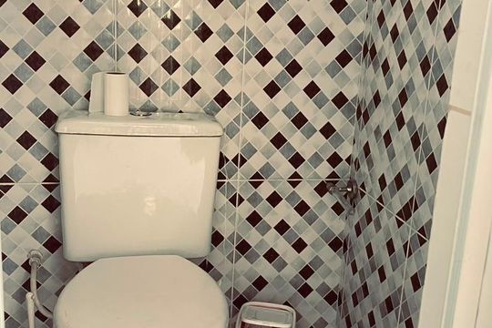 Banheiro de casa à venda com 2 quartos, 80m² em Alto do Pari, São Paulo