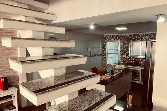Sala de casa à venda com 2 quartos, 80m² em Alto do Pari, São Paulo