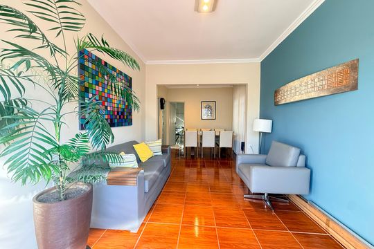 Sala de casa à venda com 3 quartos, 300m² em Renascença, Belo Horizonte
