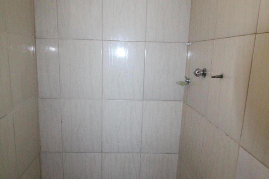 Banheiro de casa para alugar com 2 quartos, 100m² em Jardim Satélite, São José dos Campos