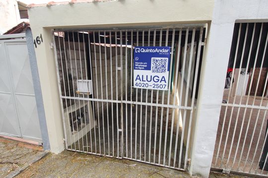 Plaquinha de casa para alugar com 2 quartos, 100m² em Jardim Satélite, São José dos Campos