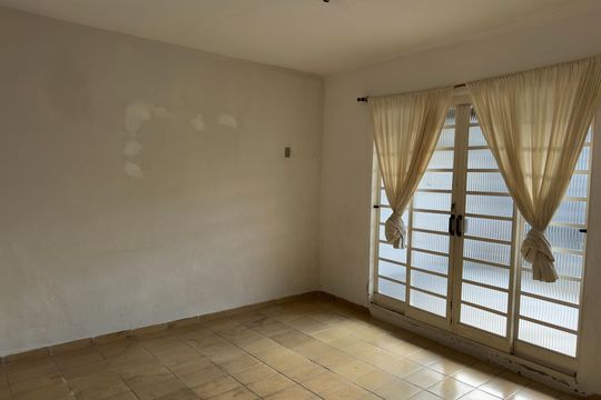 Casa para alugar com 2 quartos, 100m² em Jardim Satélite, São José dos Campos
