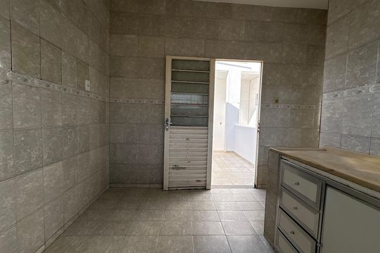 Cozinha de casa para alugar com 2 quartos, 161m² em Jardim Bandeirantes, Contagem