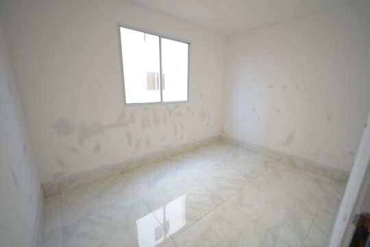 Apartamento para alugar com 2 quartos, 42m² em Residencial Frei Galvão, Goiânia