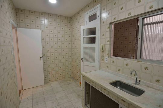 Cozinha de apartamento para alugar com 2 quartos, 71m² em Imperial de São Cristóvão, Rio de Janeiro