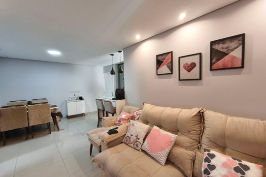 Sala de apartamento à venda com 2 quartos, 50m² em Jardim do Lago Continuacao, Campinas