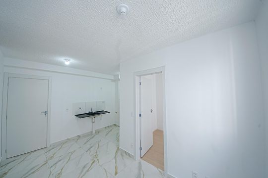 Apartamento para alugar com 2 quartos, 34m² em Cidade São Mateus, São Paulo