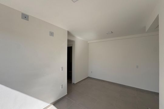 Sala de apartamento para alugar com 2 quartos, 50m² em Recreio dos Bandeirantes, Rio de Janeiro