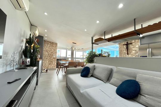 Sala de apartamento à venda com 2 quartos, 116m² em Jardim Prudência, São Paulo