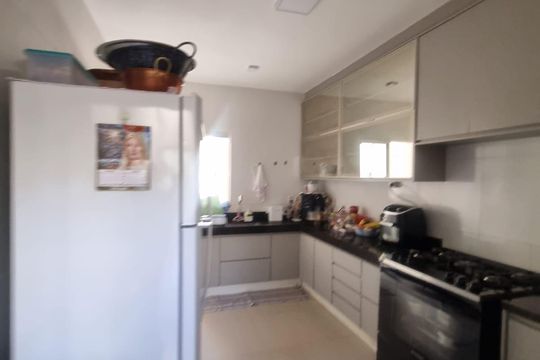 Cozinha de casa à venda com 3 quartos, 210m² em Jardim Atlantico, Goiânia
