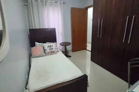Quarto 2 de casa à venda com 3 quartos, 210m² em Jardim Atlantico, Goiânia
