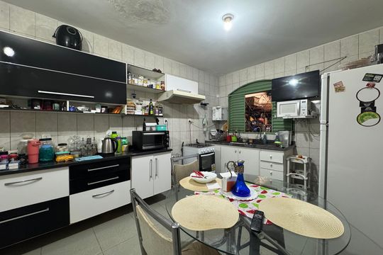 Cozinha de casa de condomínio à venda com 4 quartos, 312m² em Águas Claras, Brasília