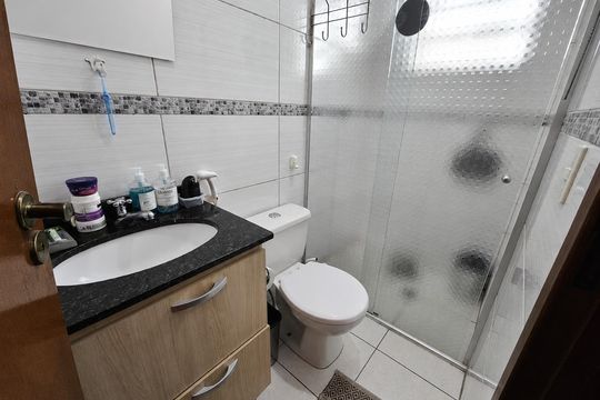 Banheiro de casa à venda com 3 quartos, 121m² em Vila Zelina, São Paulo