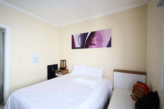 Quarto 2 de casa à venda com 2 quartos, 138m² em I.a.p.i., Osasco