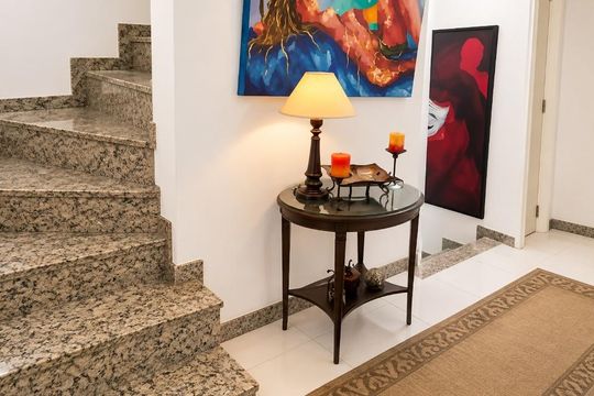 Corredor de casa para alugar com 3 quartos, 98m² em Jardim Continental, Nova Iguaçu